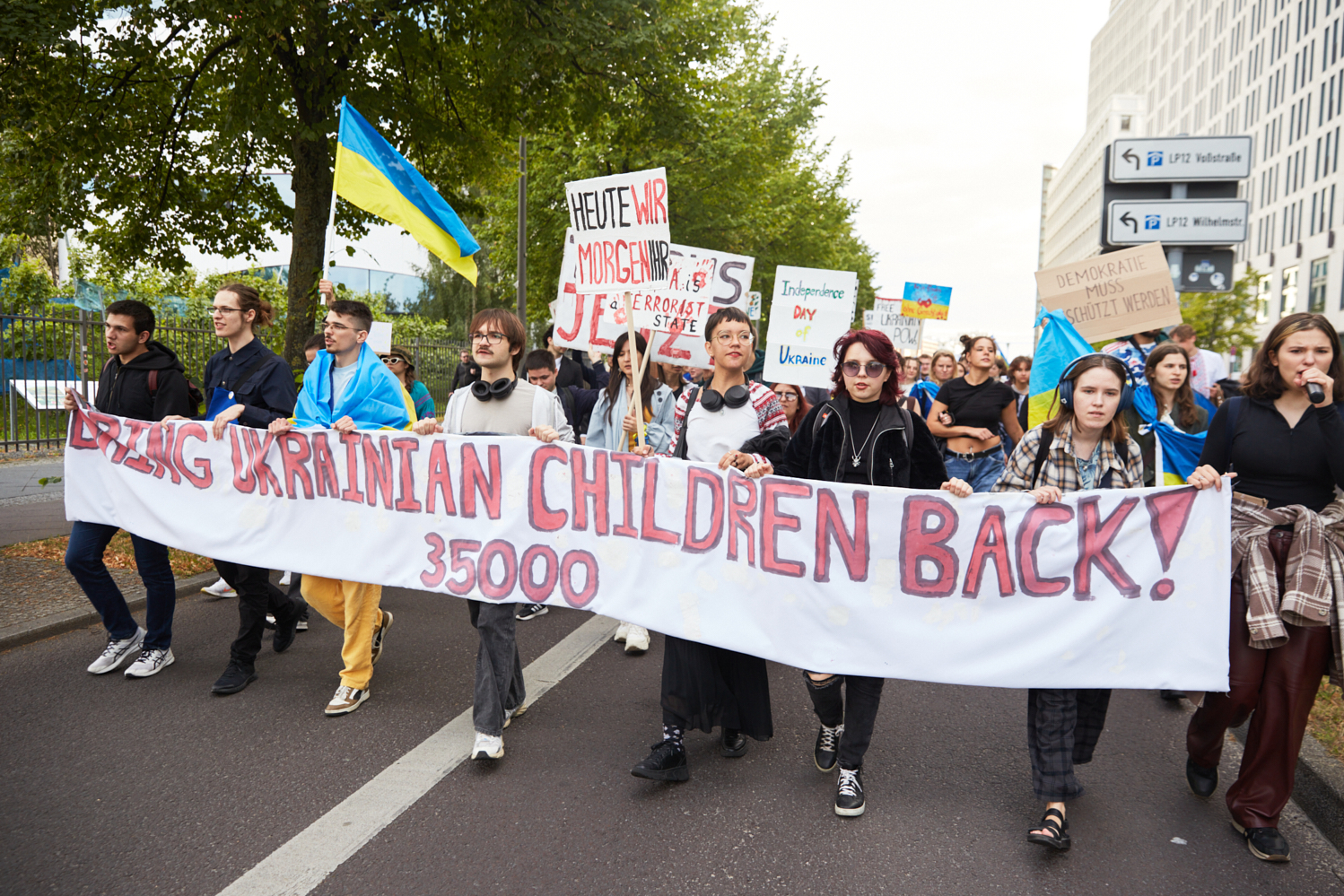 Protestmarsch für die Ukraine in Berlin